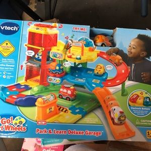 Vtech park and learn deluxe garage